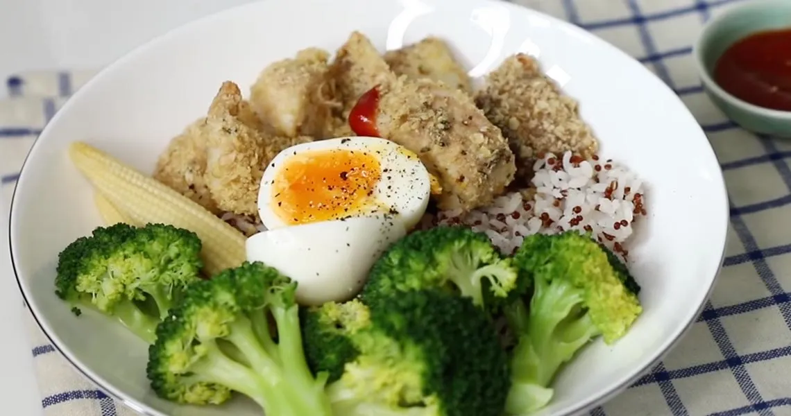 Oatmeal snapper egg rice